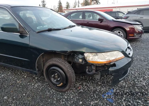 2000 Honda Accord 2.3 Se from USA, damaged, VIN JHMCG5679YC022680